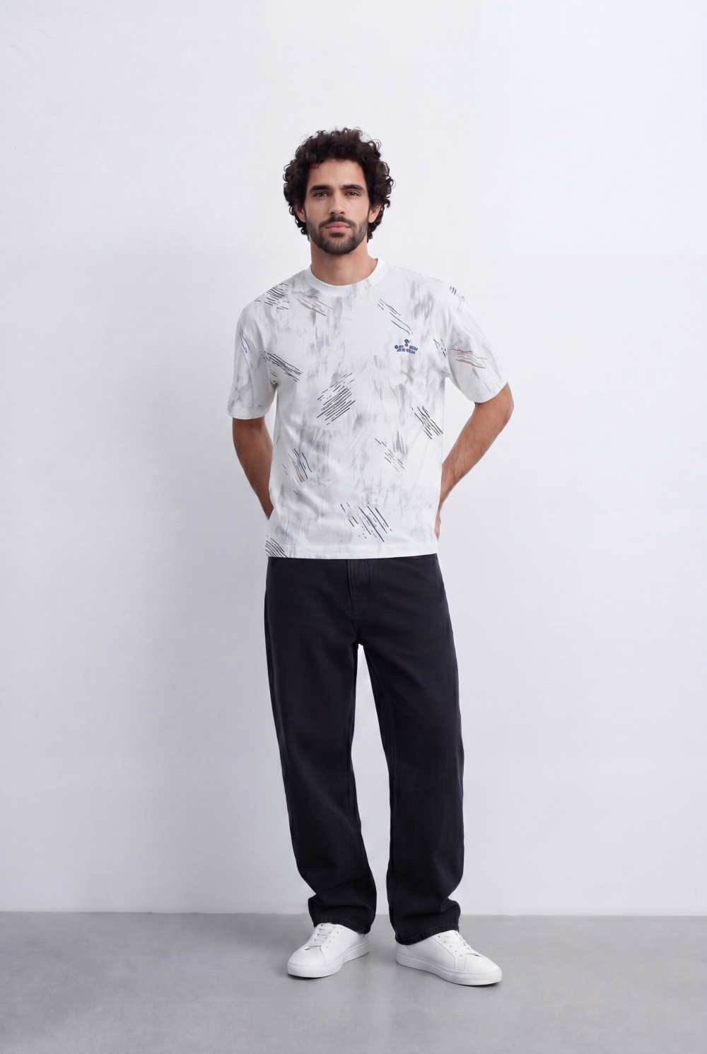 Men’s Tomato Store Abstract Sketch T-Shirt Artistic Linework Print Washed Texture Detailing