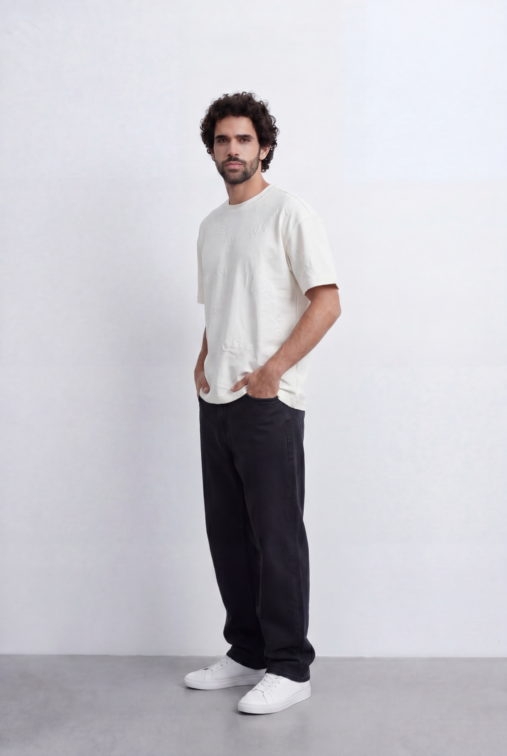 Men’s Tomato Store Essential Oversized T-Shirt Clean Minimal Surface Relaxed Drop Shoulder Shape