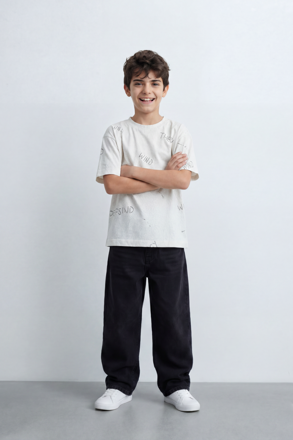 Boys’ Tomato Store Wind Script T Shirt Scattered Handwritten Typography Across The Body Dotted Line Accents Plain Surface Oversized