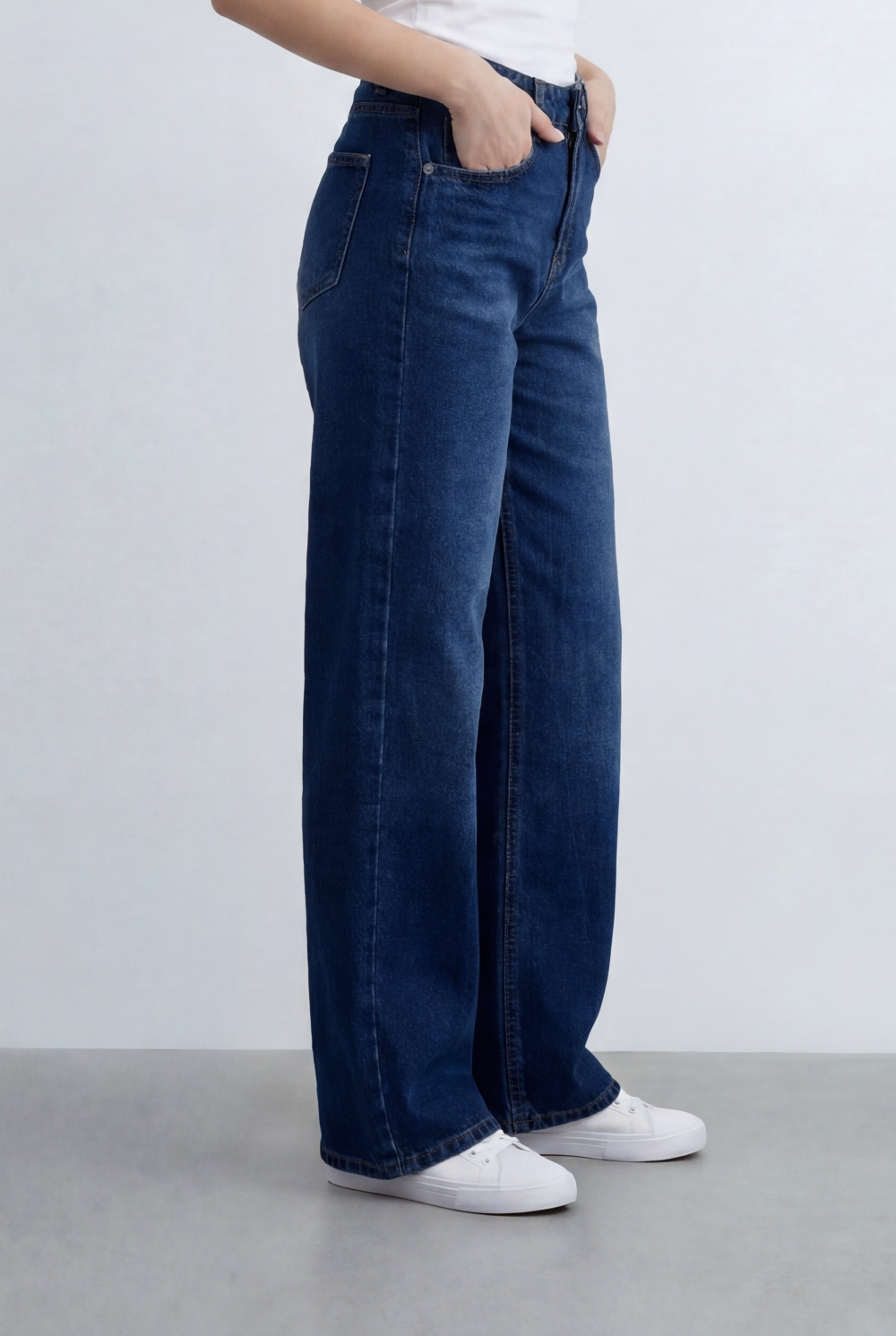 Women’s Tomato Store Soft Washed Finish Wide Leg Denim Pants
