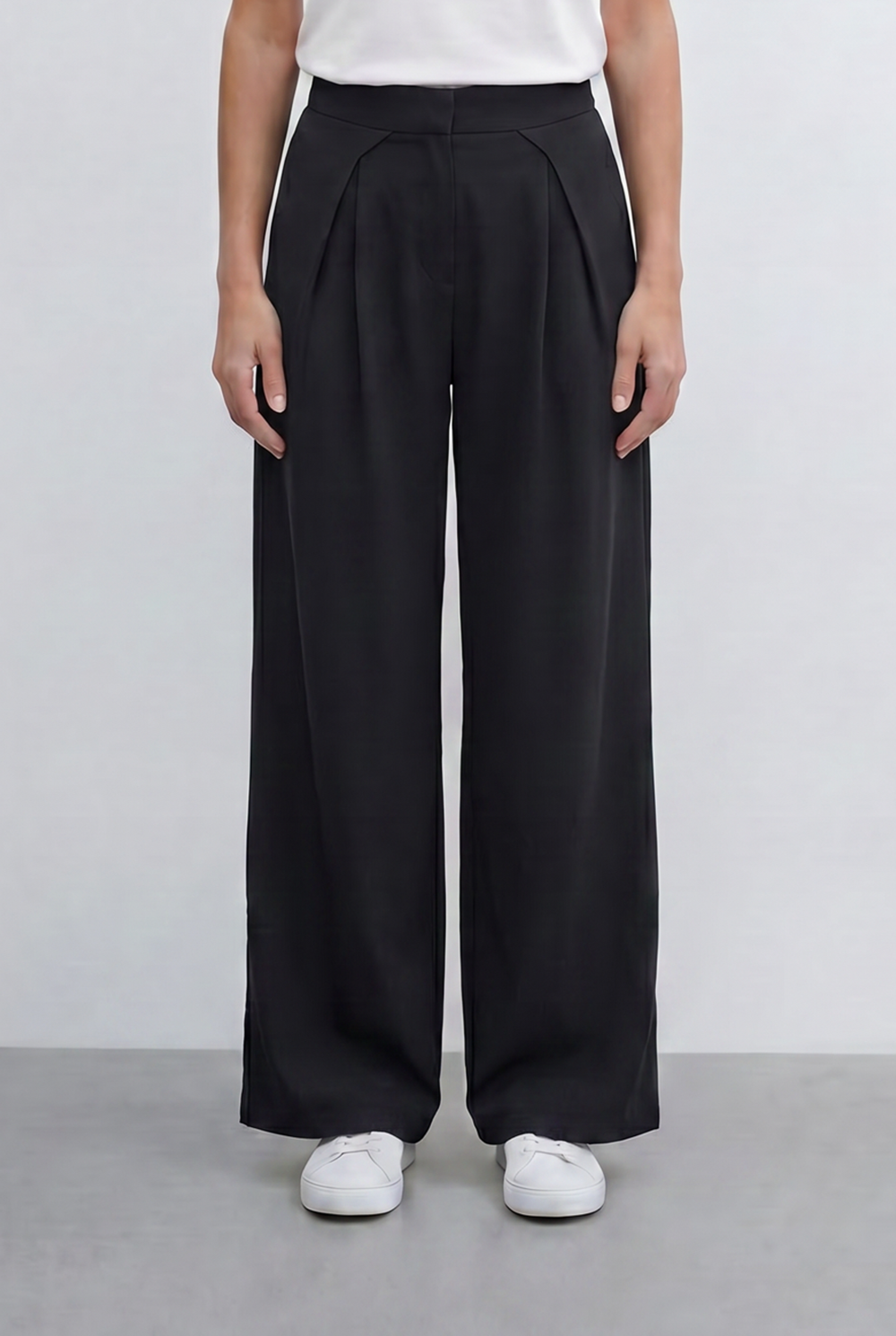 Women’s Tomato Store Tailored Basic Pants With Front Pleat Details Flowing Silhouette