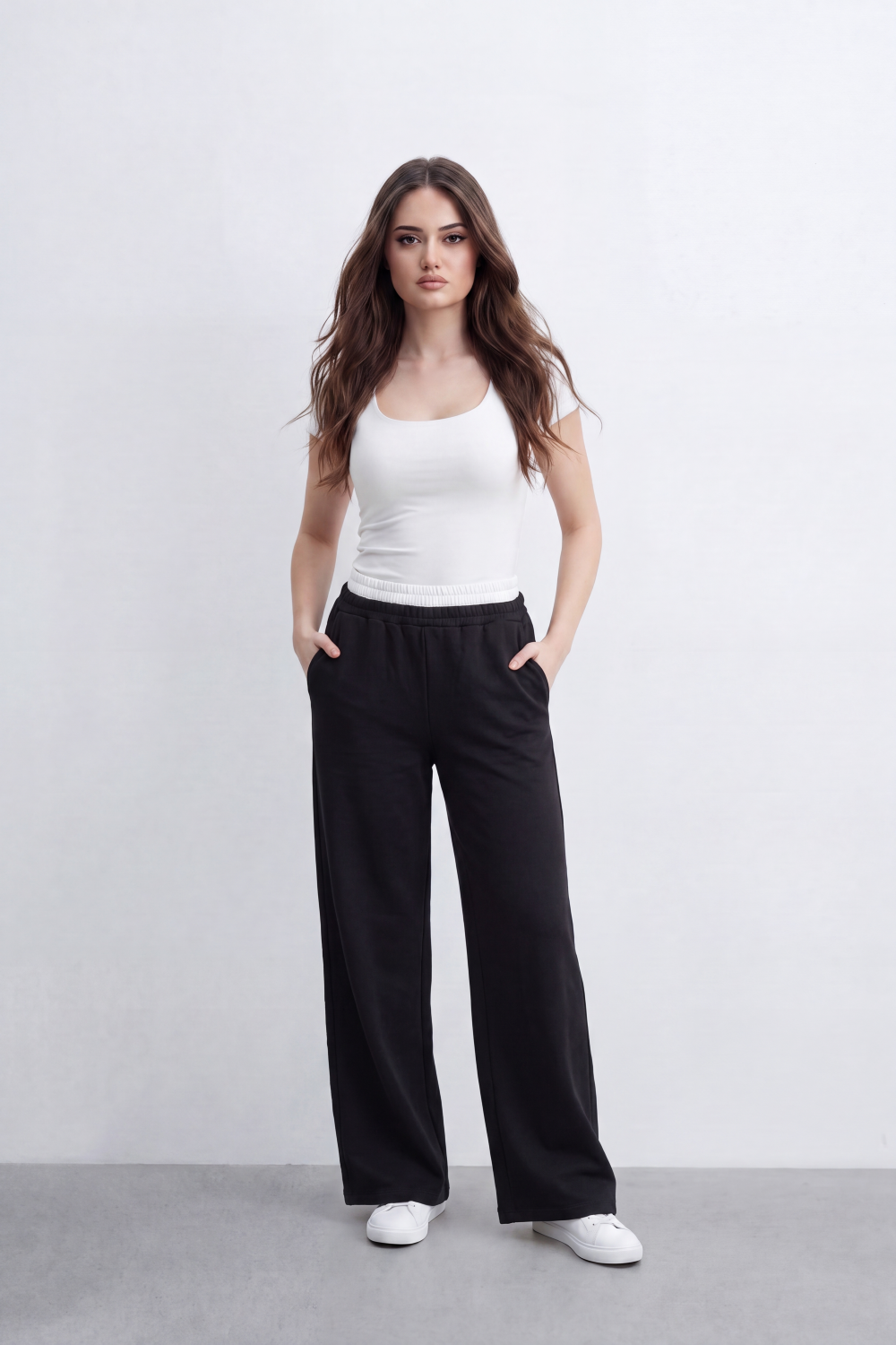 Women’s Tomato Store Soft Track Wide Sweatpants Smooth Brushed Texture Across A Plain Surface Center Seam Lines