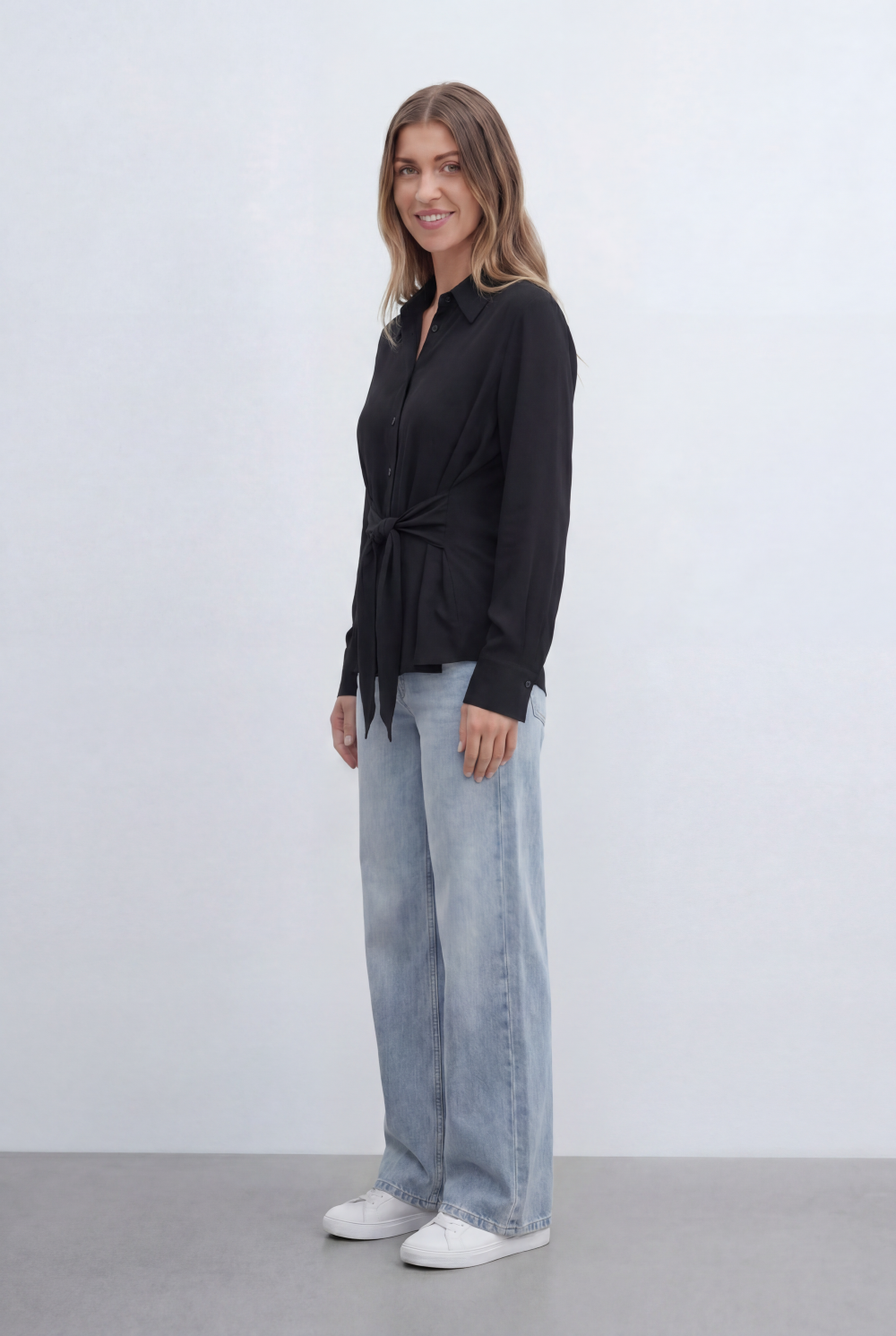 Women’s Tomato Store Wardrobe Essential With A Wrap Style Waist Tie Tailored Shape