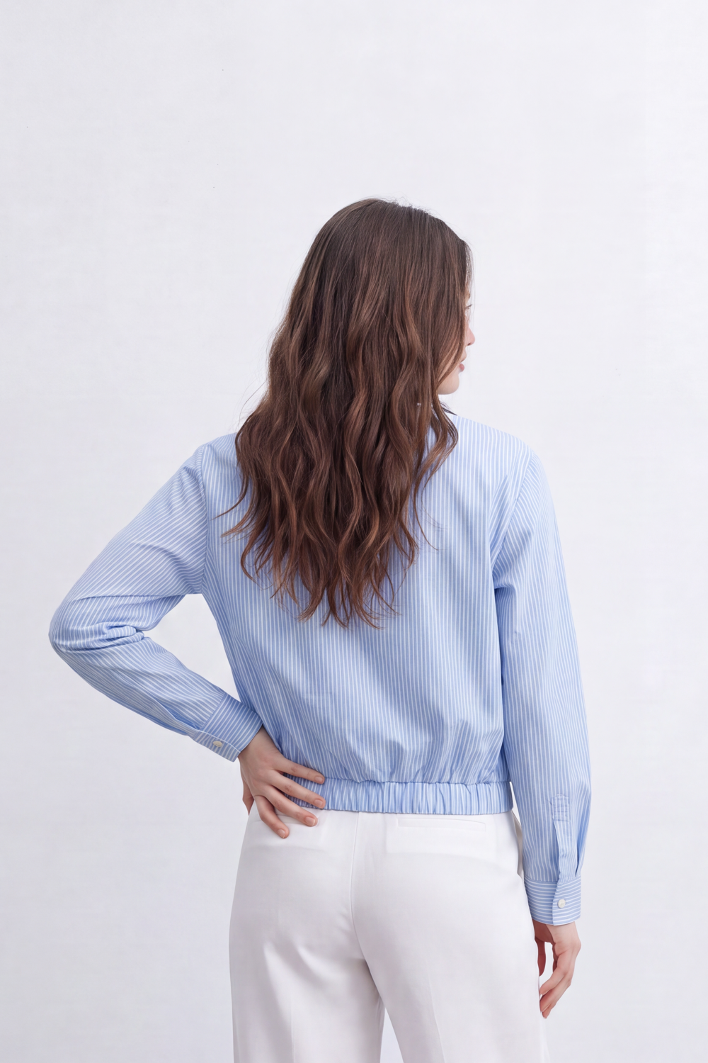 Women’s Tomato Store Stripe Zip Blouse Fine Vertical Stripe Pattern Front Zip Slant Pockets Gathered Hem Cropped Shape