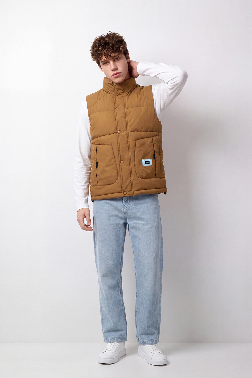 Men's Tomato Store Padded Vest Sleeveless High Neck Snap Zip Front Large Patch Pockets Logo Badge Detail