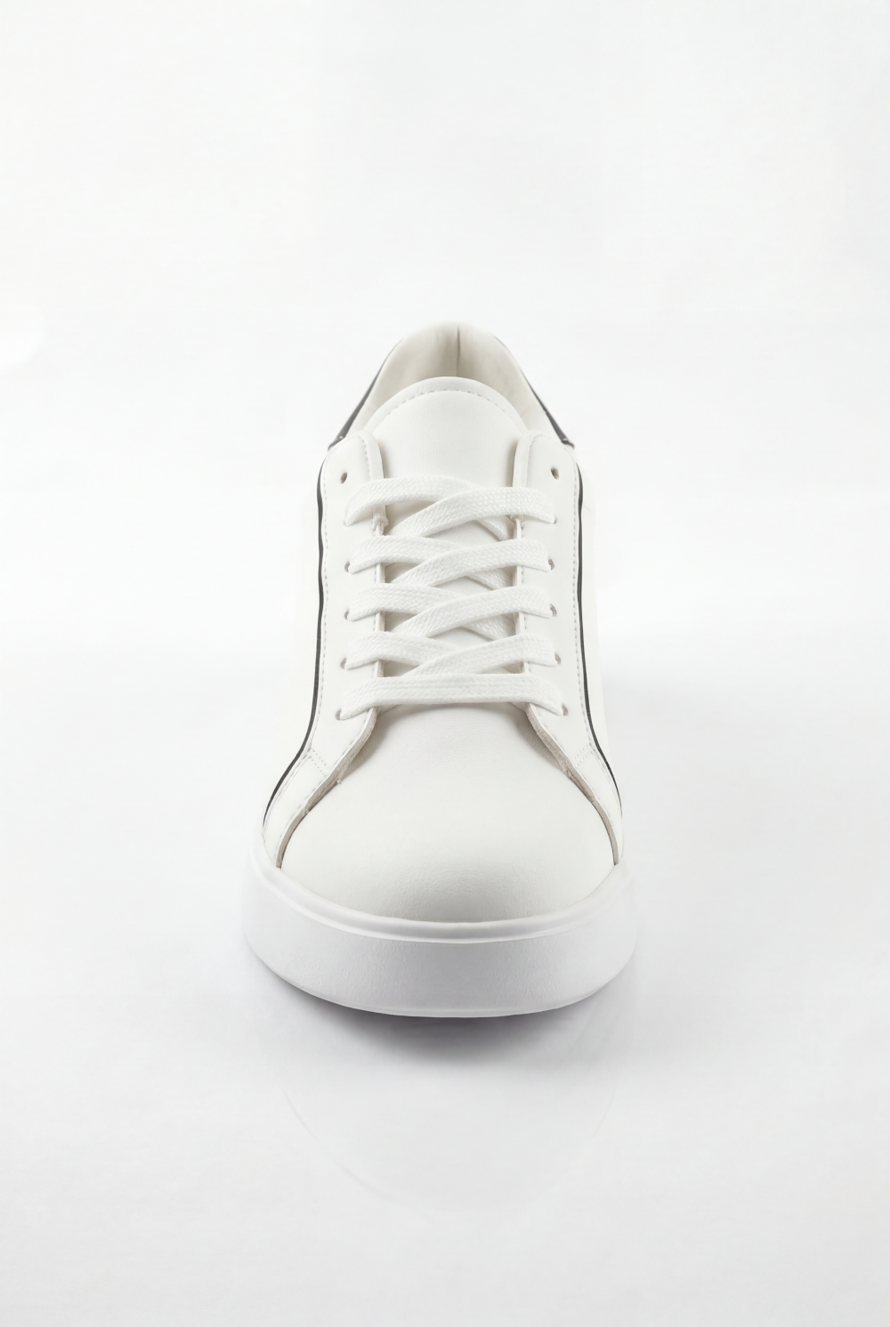 Men’s Clean Textured Minimalist Trainer Low-Top Sneakers Slim Inlaid Trim Along Side Panels Classic Shoes