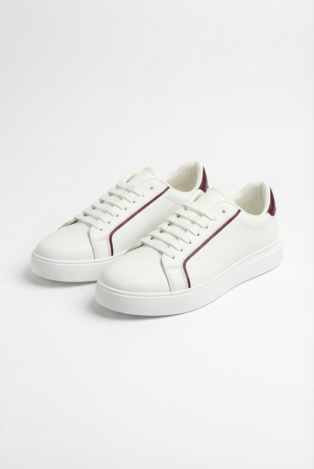 Men’s Clean Textured Minimalist Trainer Low-Top Sneakers Slim Inlaid Trim Along Side Panels Classic Shoes