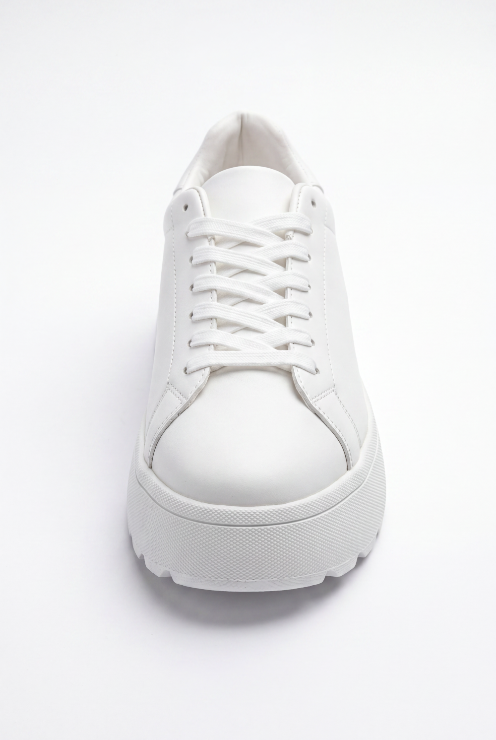 Men’s Tomato Store Platform Sneaker Clean Leather Upper Minimal Panel Design Lace Up Closure Shoes