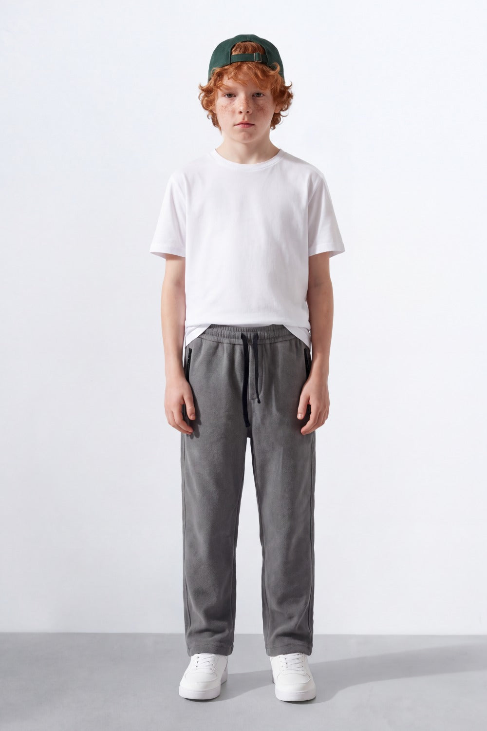 Boy's Tomato Store Soft Woven Jogger Sweatpants Contrast Drawstring Waist Zip Pocket Detail Wide Leg