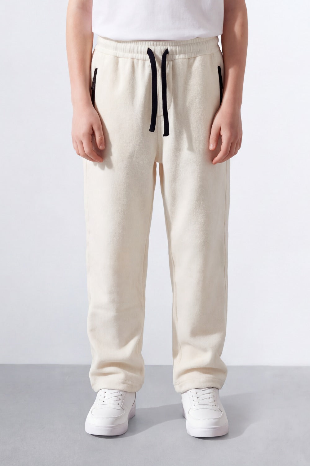 Boy's Tomato Store Soft Woven Jogger Sweatpants Contrast Drawstring Waist Zip Pocket Detail Wide Leg