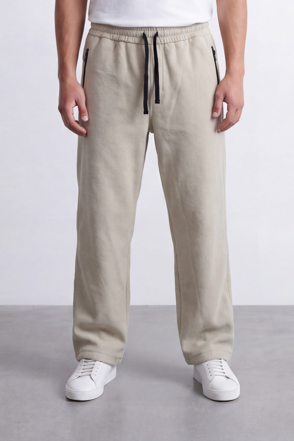 Men's Tomato Store Soft Twill Jogger Sweatpants Elastic Drawstring Waist Side Zip Pocket Detail Wide Leg