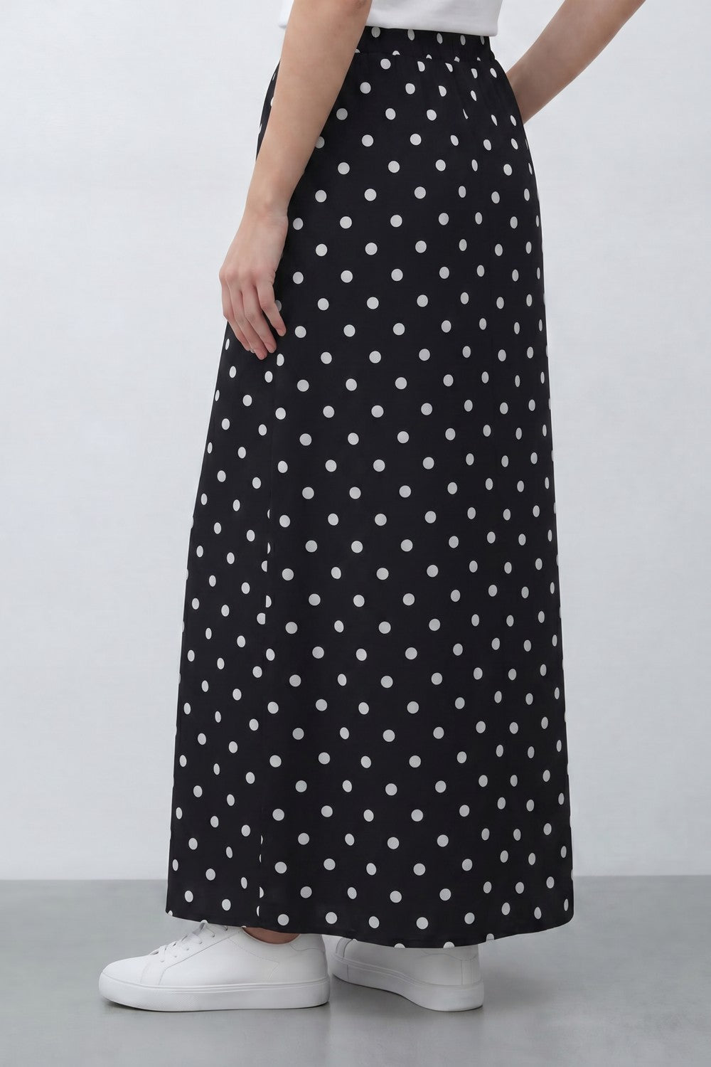 Women’s Tomato Store Dot Flow Maxi Skirt With Smooth Woven Texture Allover Polka Dot Print Regular