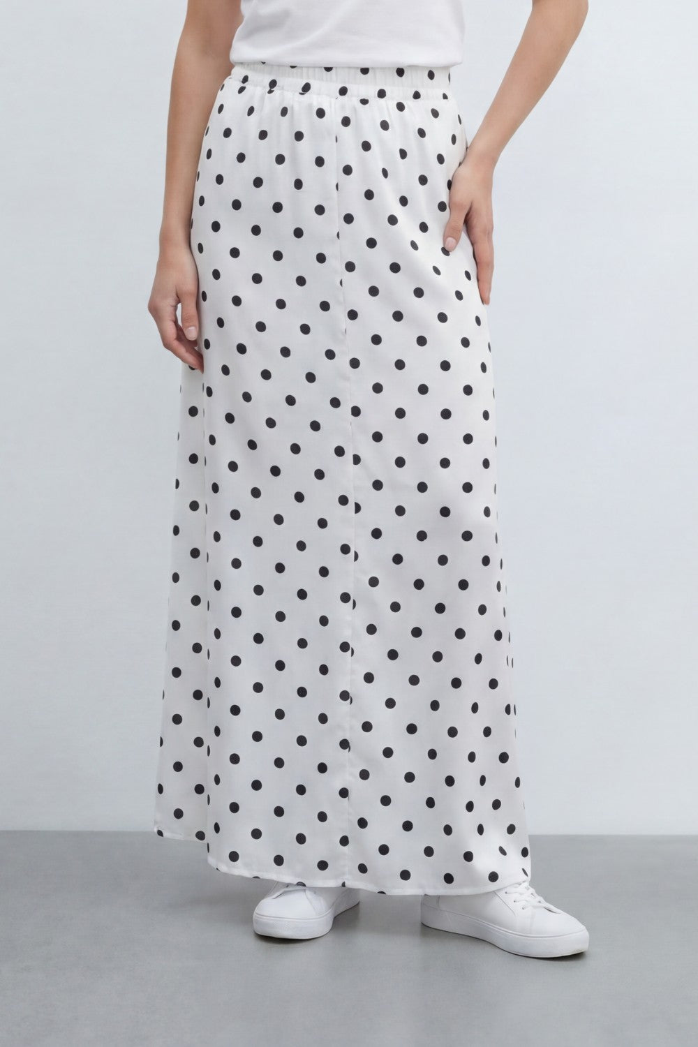Women’s Tomato Store Dot Flow Maxi Skirt With Smooth Woven Texture Allover Polka Dot Print Regular