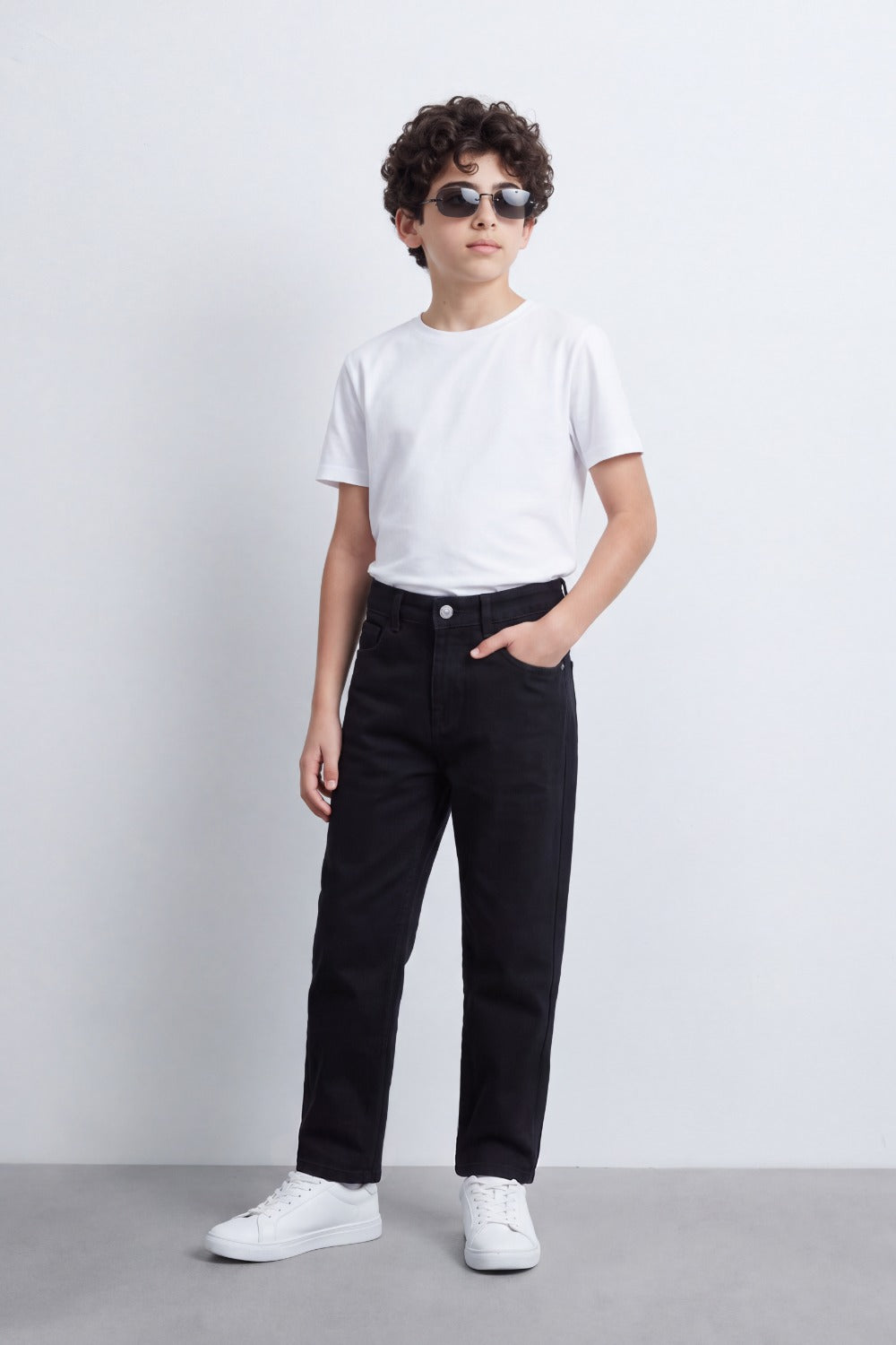 Boy's Tomato Store Dark Wash Denim Jeans Pants Subtle Faded Effect Classic Five-Pocket Boyfriend