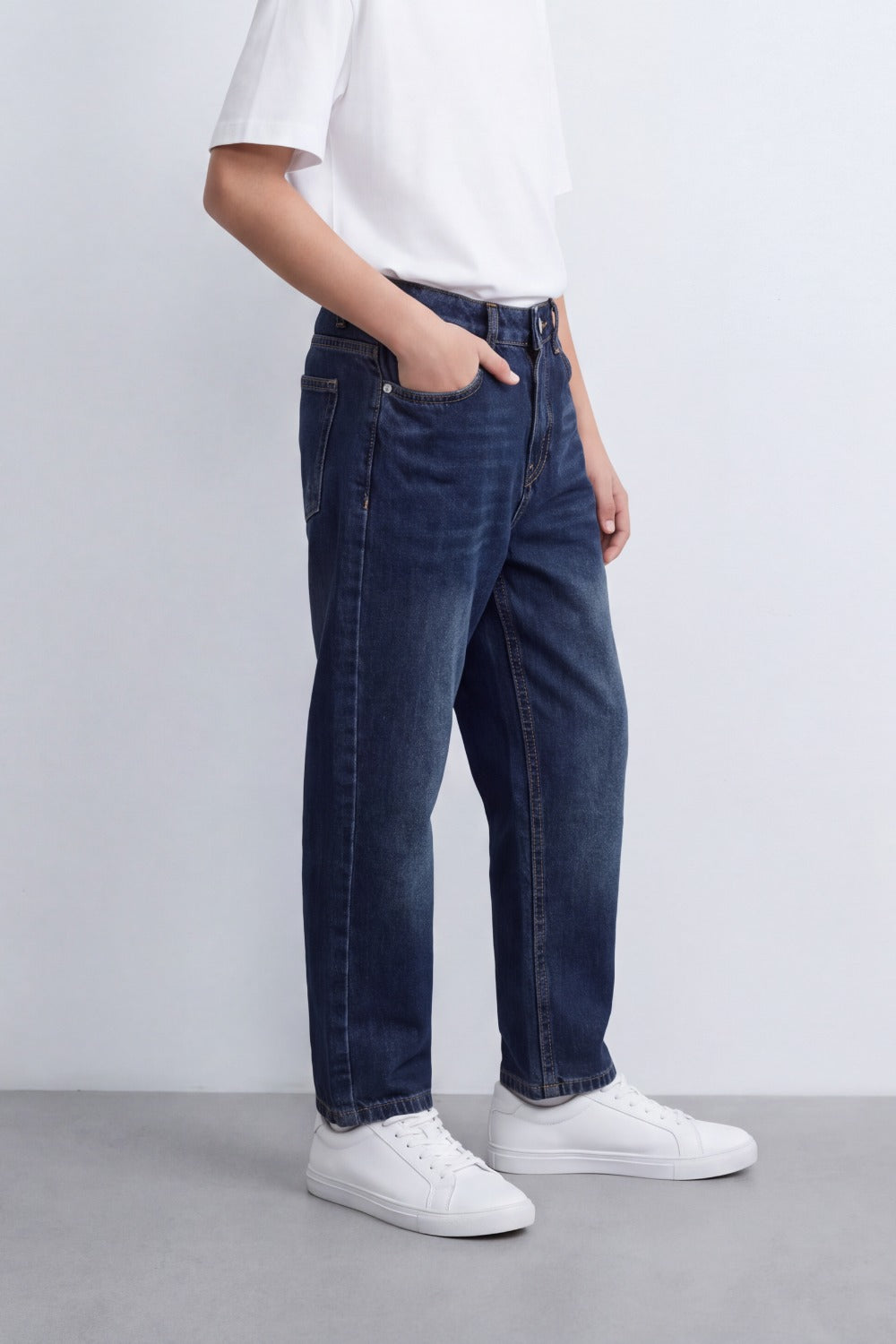 Boy's Tomato Store Dark Wash Denim Jeans Pants Subtle Faded Effect Classic Five-Pocket Boyfriend