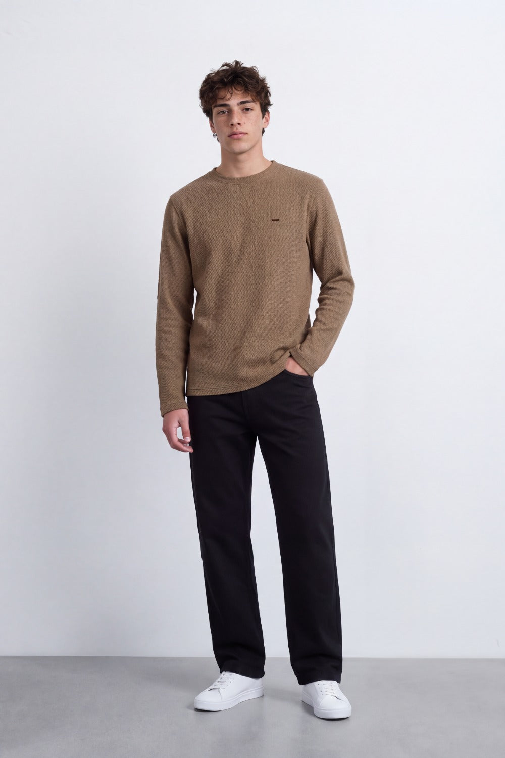 Men's Tomato Store Textured Waffle Knit Long Sleeve Top Minimal Chest Detail Crew Neck T-Shirt