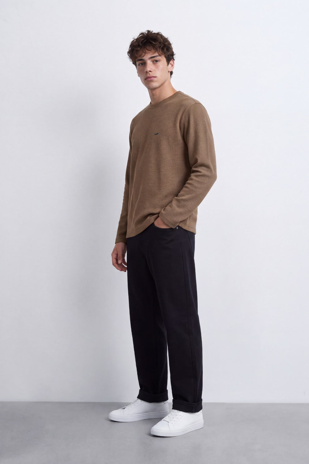 Men's Tomato Store Textured Waffle Knit Long Sleeve Top Minimal Chest Detail Crew Neck T-Shirt