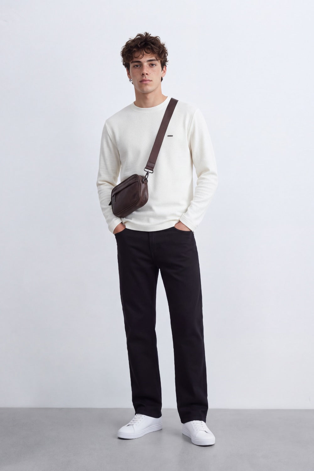 Men's Tomato Store Textured Waffle Knit Long Sleeve Top Minimal Chest Detail Crew Neck T-Shirt
