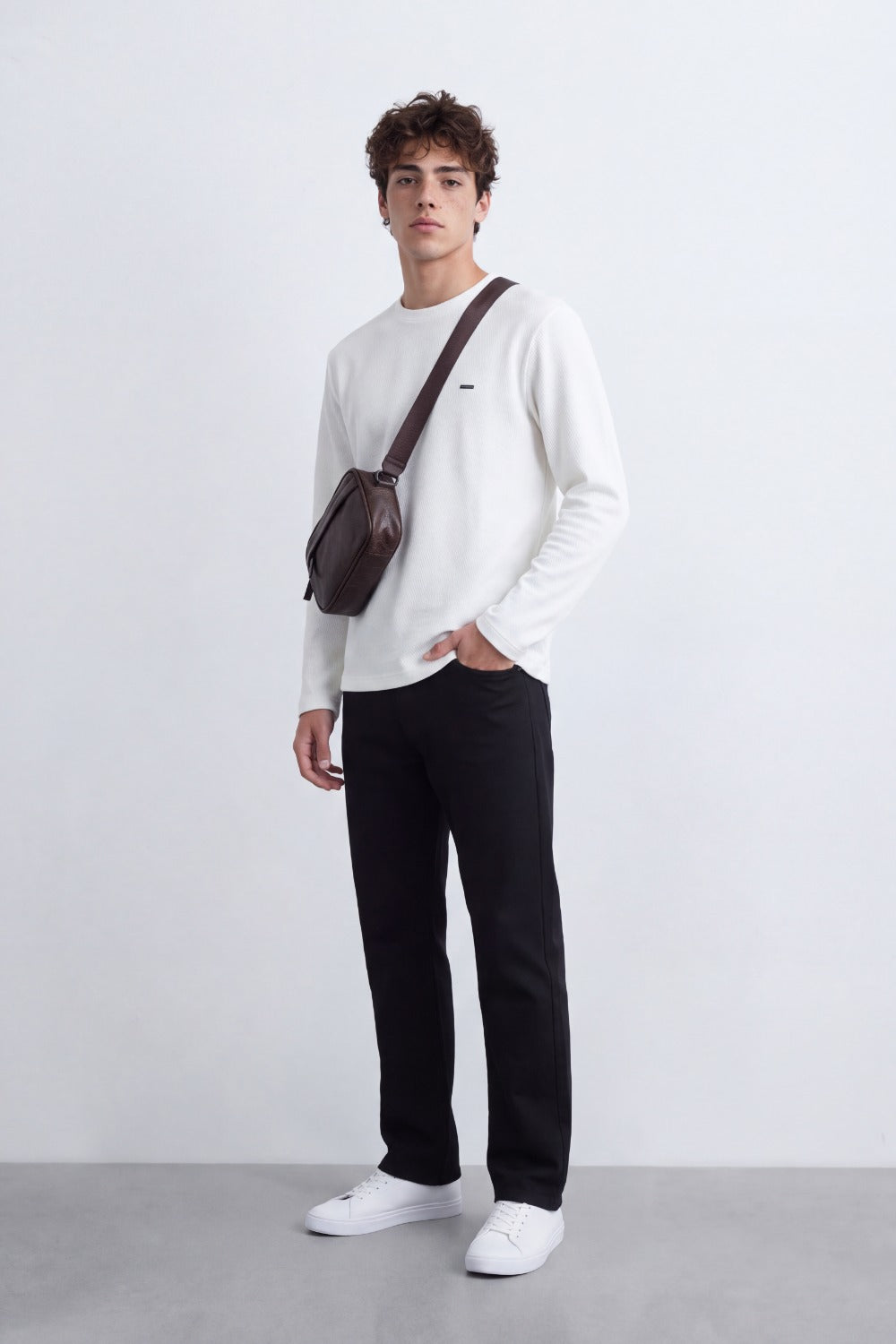 Men's Tomato Store Textured Waffle Knit Long Sleeve Top Minimal Chest Detail Crew Neck T-Shirt