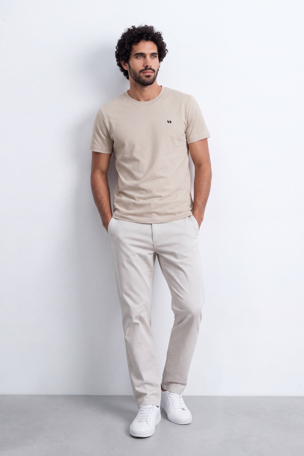 Men's Tomato Store Combed  T-Shirt Minimal Chest Emblem Clean Crew Neck Short Sleeve Slim Fit