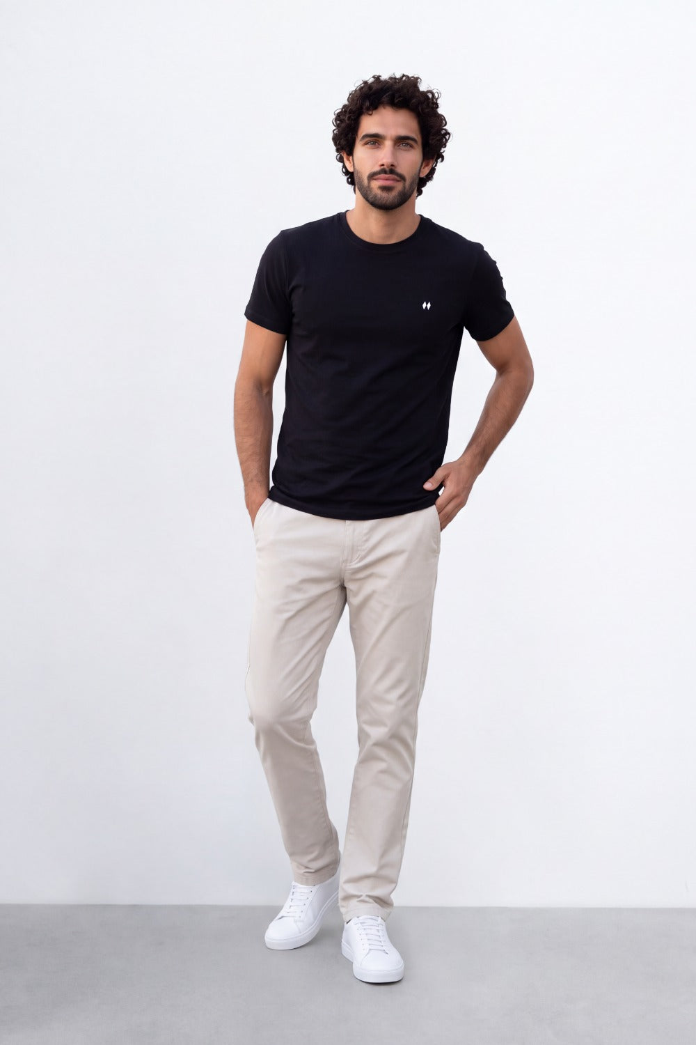 Men's Tomato Store Combed  T-Shirt Minimal Chest Emblem Clean Crew Neck Short Sleeve Slim Fit