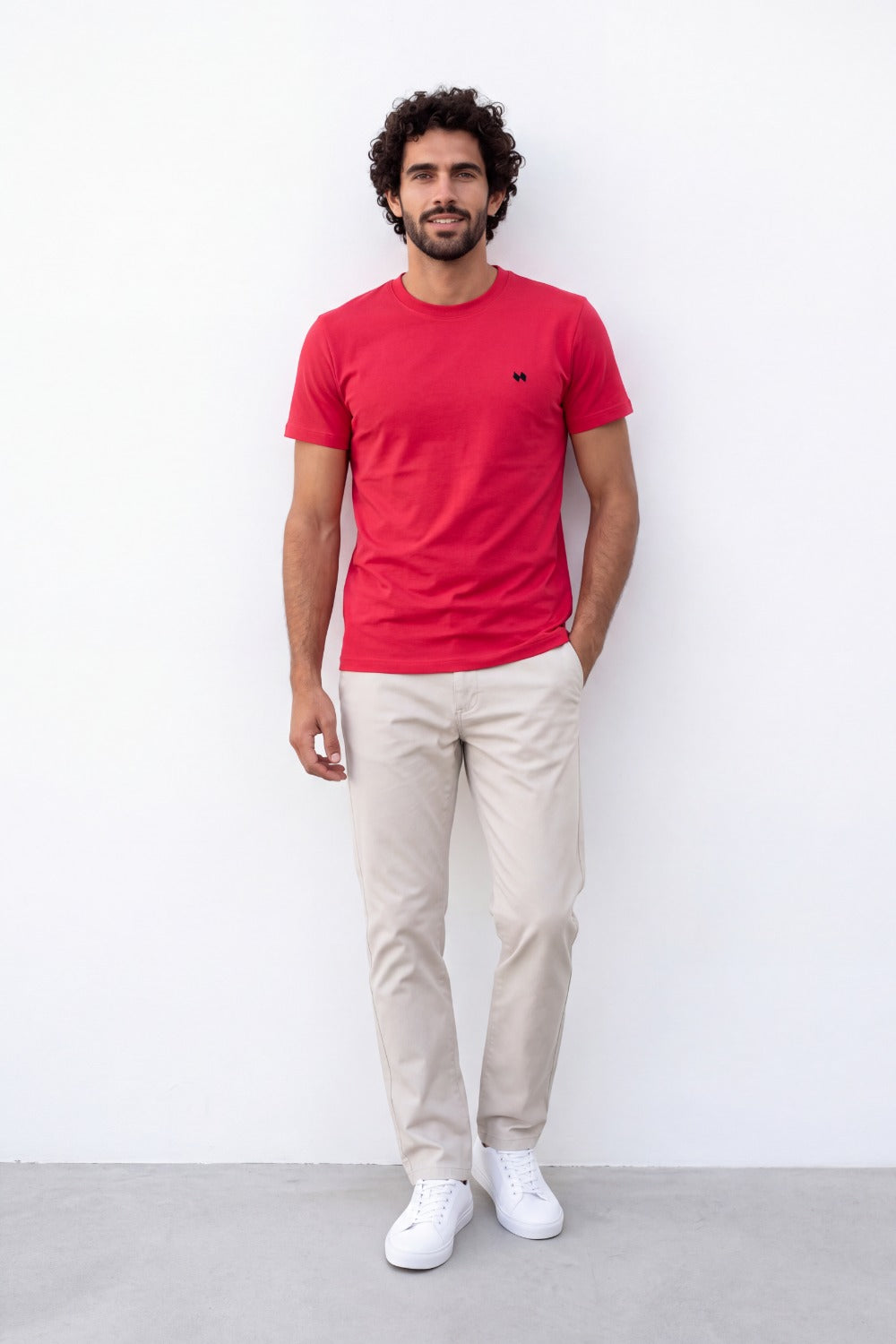 Men's Tomato Store Combed  T-Shirt Minimal Chest Emblem Clean Crew Neck Short Sleeve Slim Fit