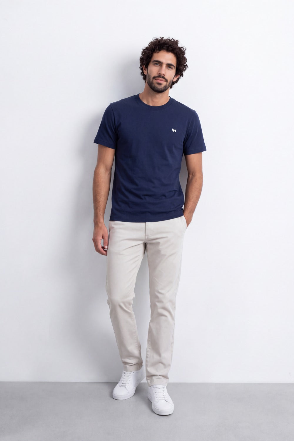 Men's Tomato Store Combed  T-Shirt Minimal Chest Emblem Clean Crew Neck Short Sleeve Slim Fit