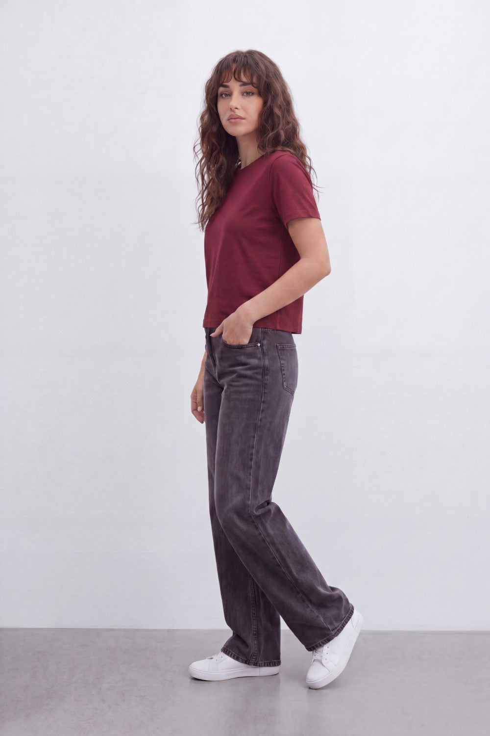 Women’s Tomato Store Clean T-Shirt Smooth Jersey Texture Plain Solid Surface Minimal Front Finish