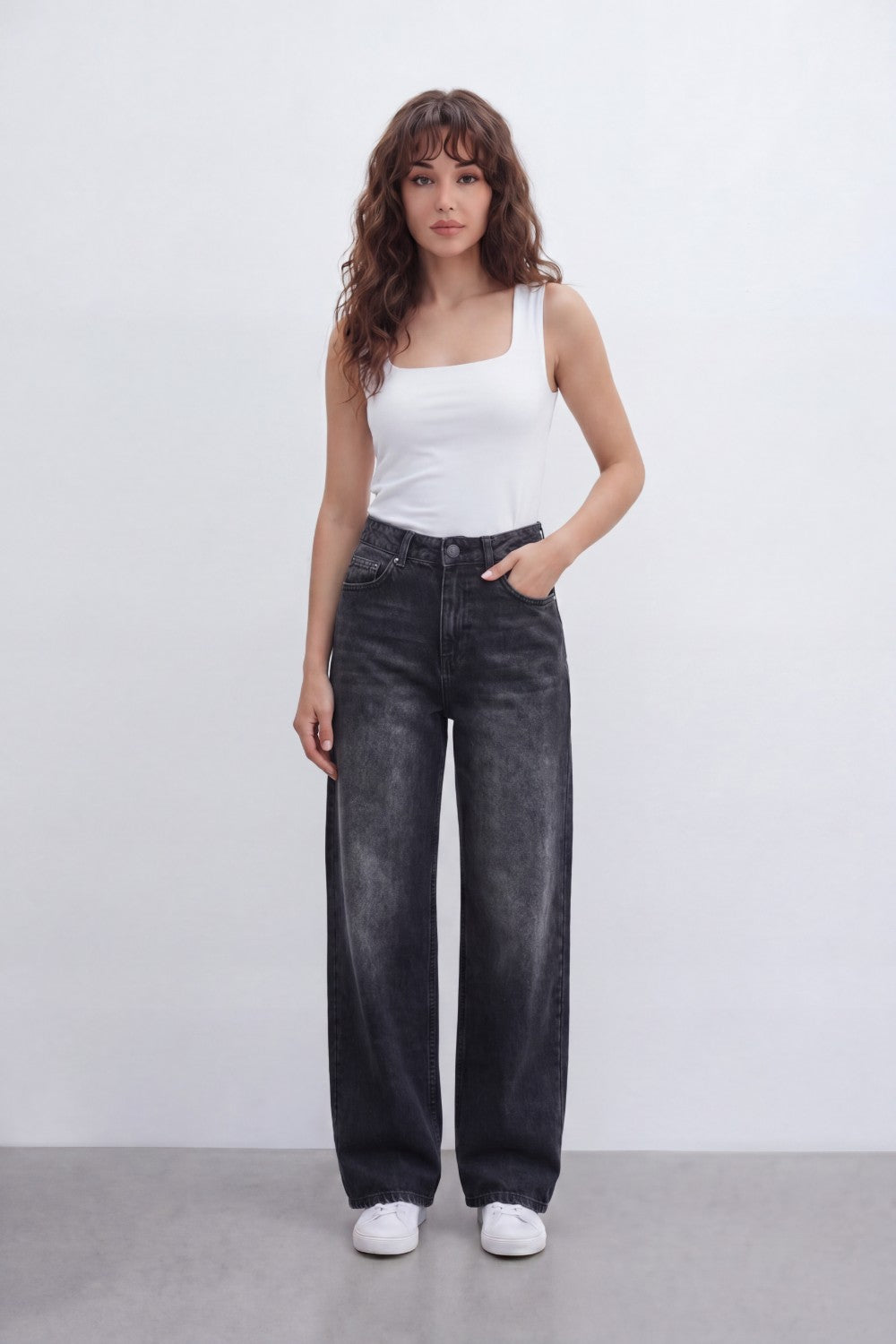 Women’s Tomato Store Shadow Fade Wide Leg Jeans With Smoky Washed Denim Texture Soft Sanded Vertical Fade Effect Pants