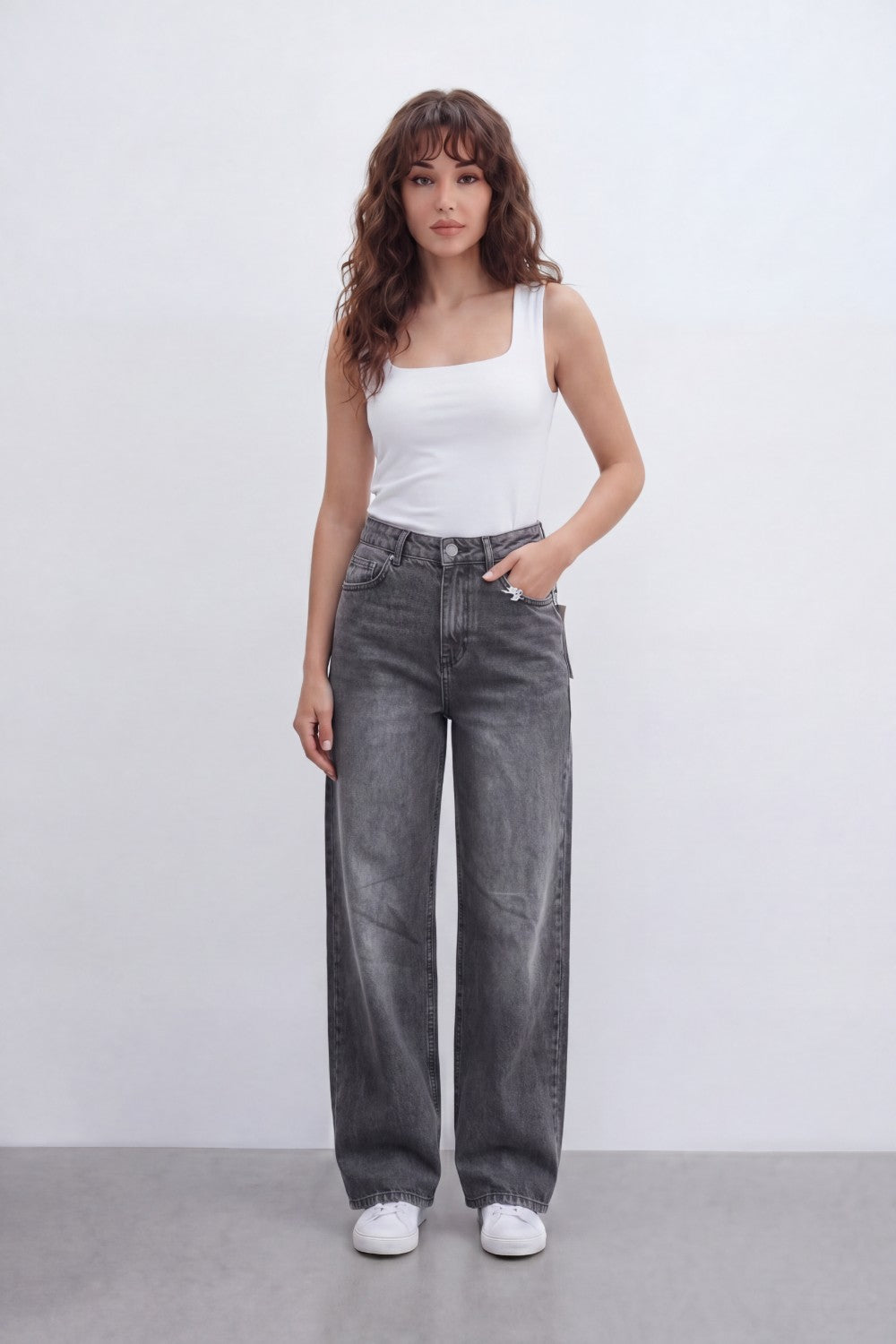 Women’s Tomato Store Shadow Fade Wide Leg Jeans With Smoky Washed Denim Texture Soft Sanded Vertical Fade Effect Pants
