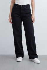 Women’s Tomato Store Plain Rinse Wide Leg Jeans With Clean Solid Denim Texture Smooth Grain Surface Washed Finish