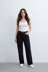 Women’s Tomato Store Mono Clean Boyfriend Jeans With Solid Dyed Denim Texture Smooth Compact Grain Minimal Washed Surface