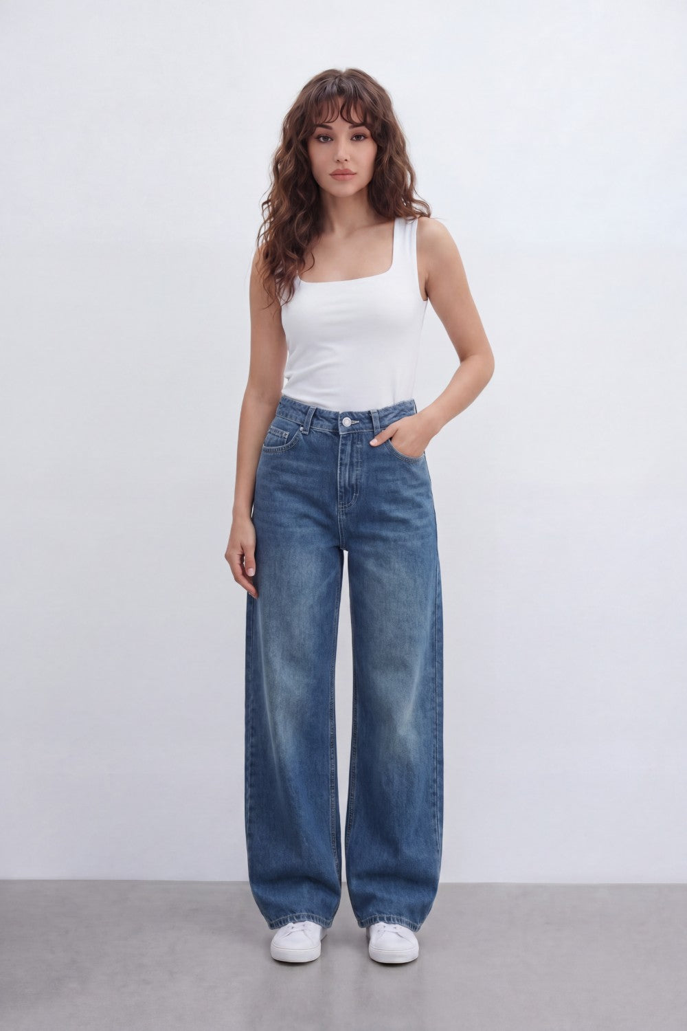 Women’s Tomato Store Sky Fade Wide Leg Jeans With Washed Denim Texture Soft Whisker Fade Effect Vertical Grain Pants