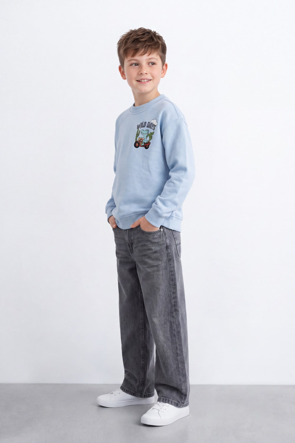 Boy's Tomato Store Oversize Sweatshirt Wild Days Adventure Back Graphic