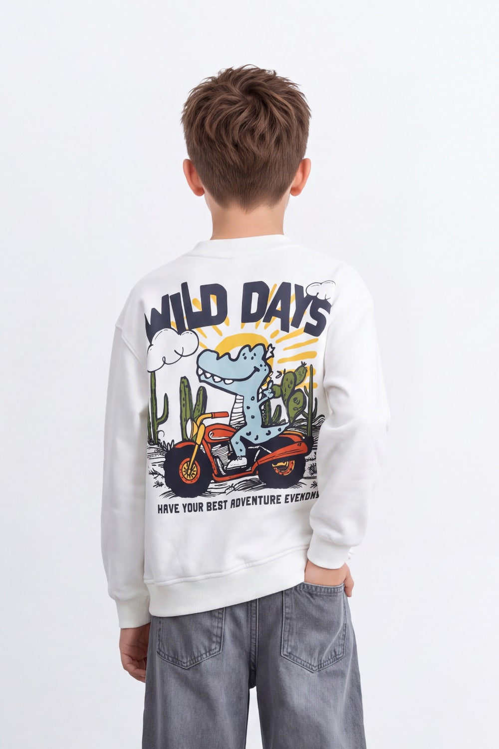Boy's Tomato Store Oversize Sweatshirt Wild Days Adventure Back Graphic