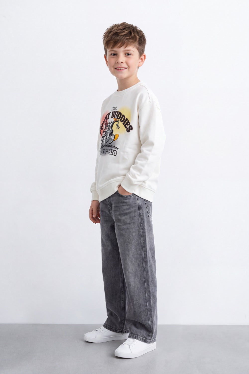 Boy's Tomato Store Oversize Melton Sweatshirt Looney Tunes Adventure Front Graphic