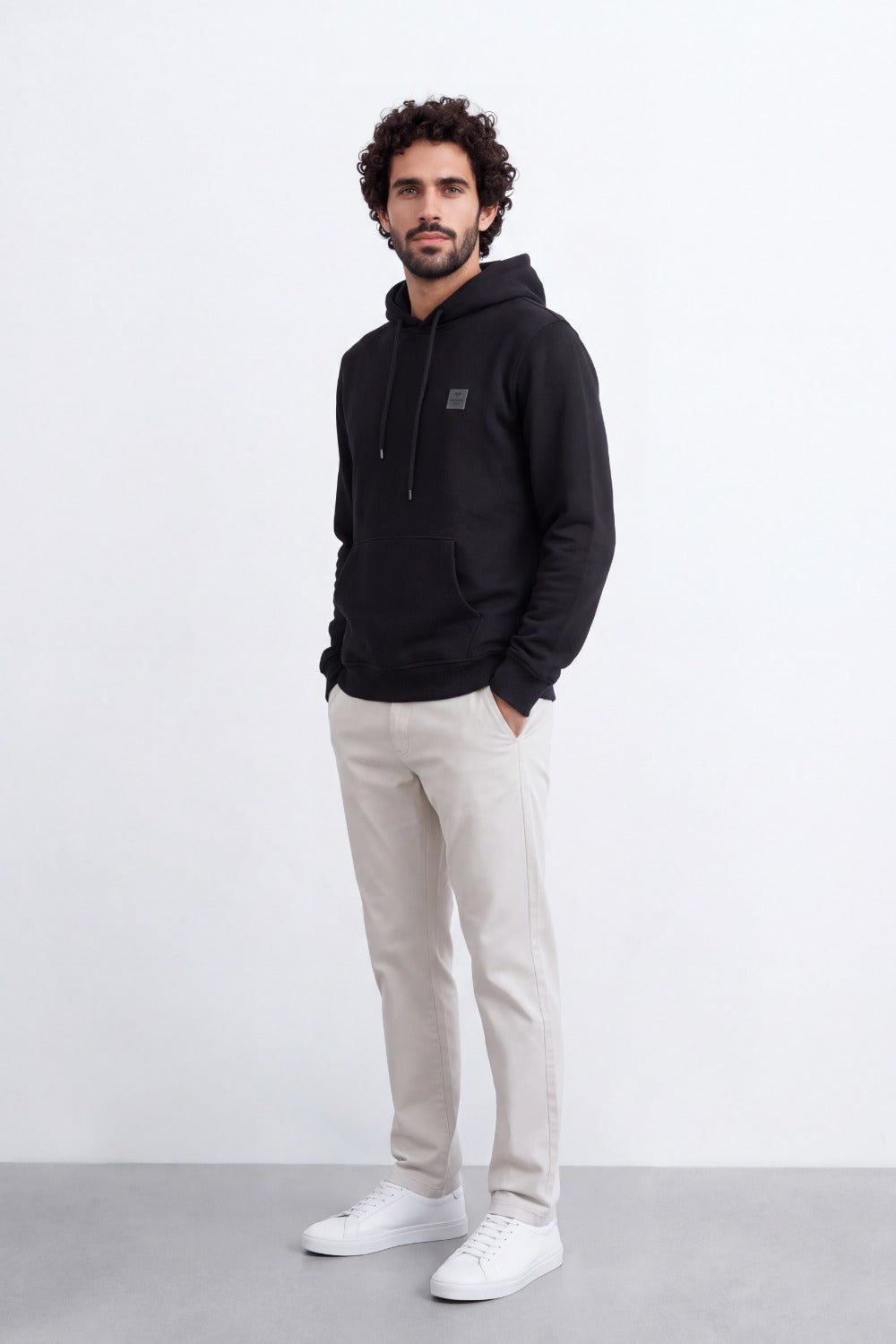 Men's Tomato Store Brushed Melton Hoodie Logo Patch Detail Sweatshirt Kangaroo Pocket Ribbed Trim Slim Fit