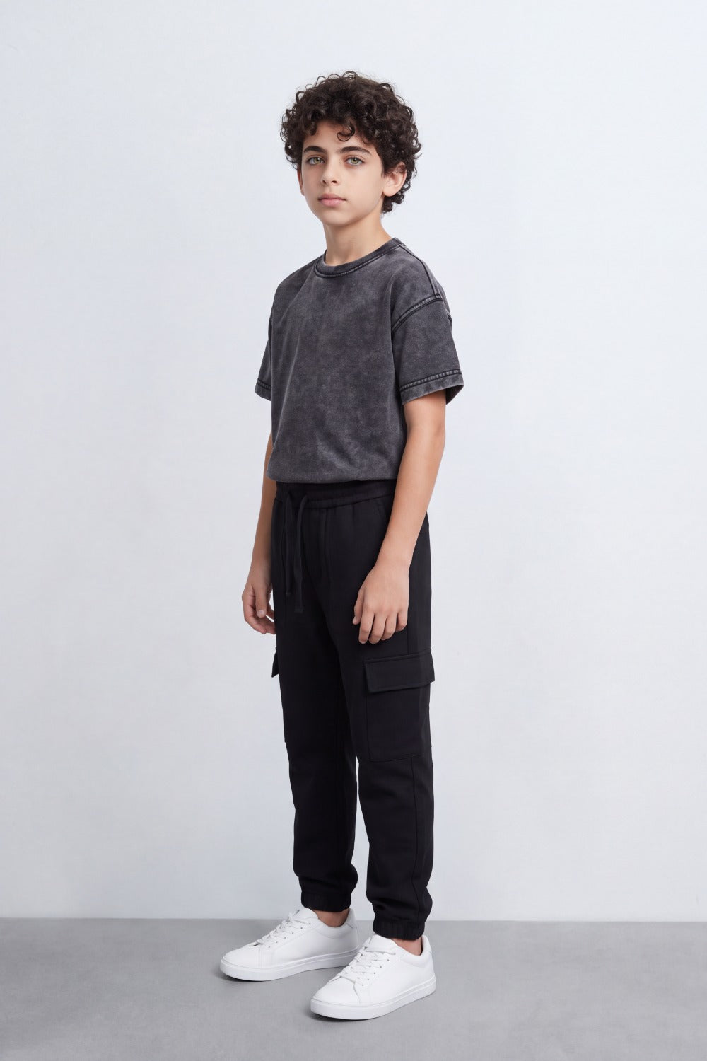 Men's Tomato Store Soft Twill Cargo Jogger Pants Patch Pocket Detail Elastic Drawstring Wide Leg