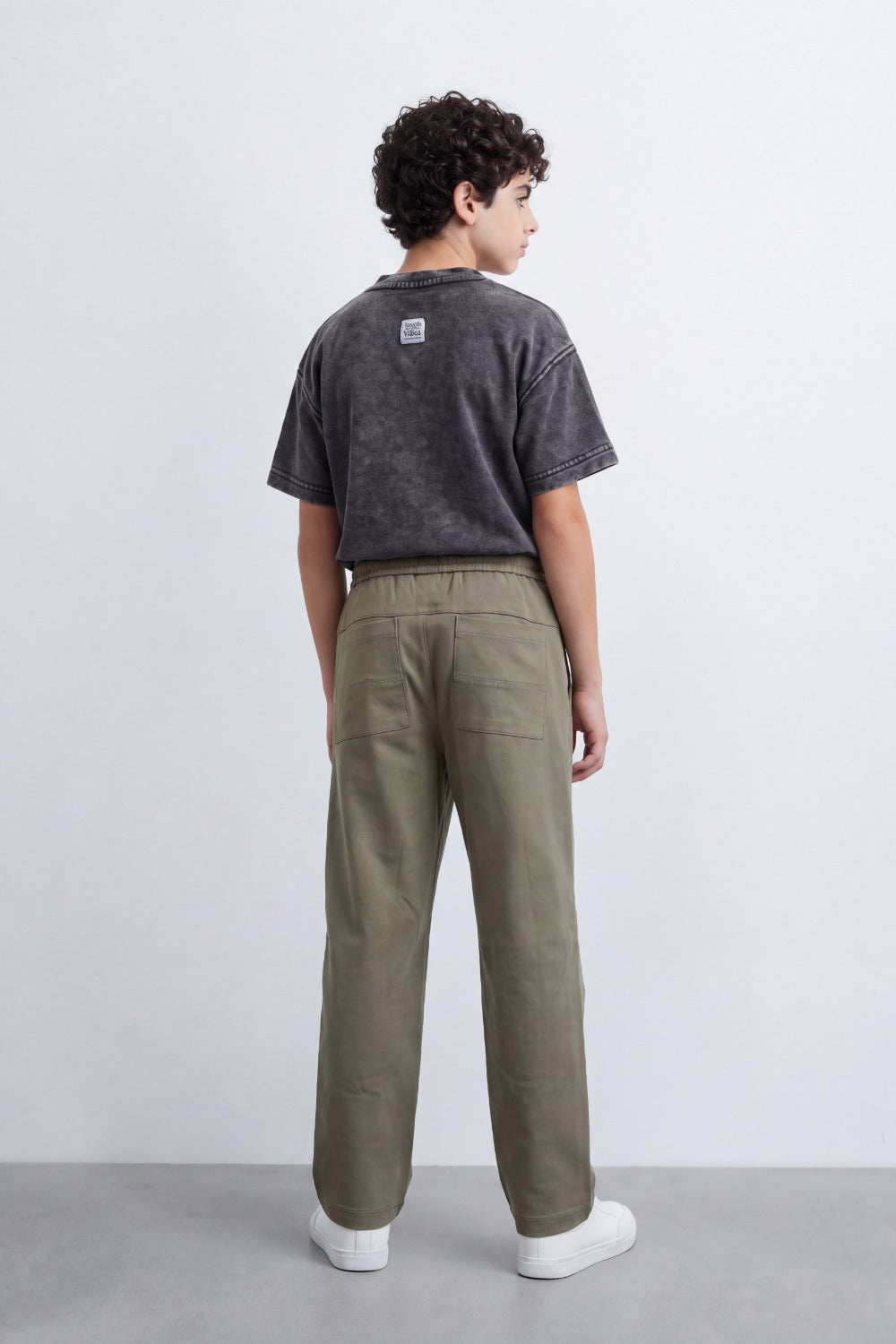 Men's Tomato Store Soft Twill Cargo Jogger Pants Patch Pocket Detail Elastic Drawstring Wide Leg