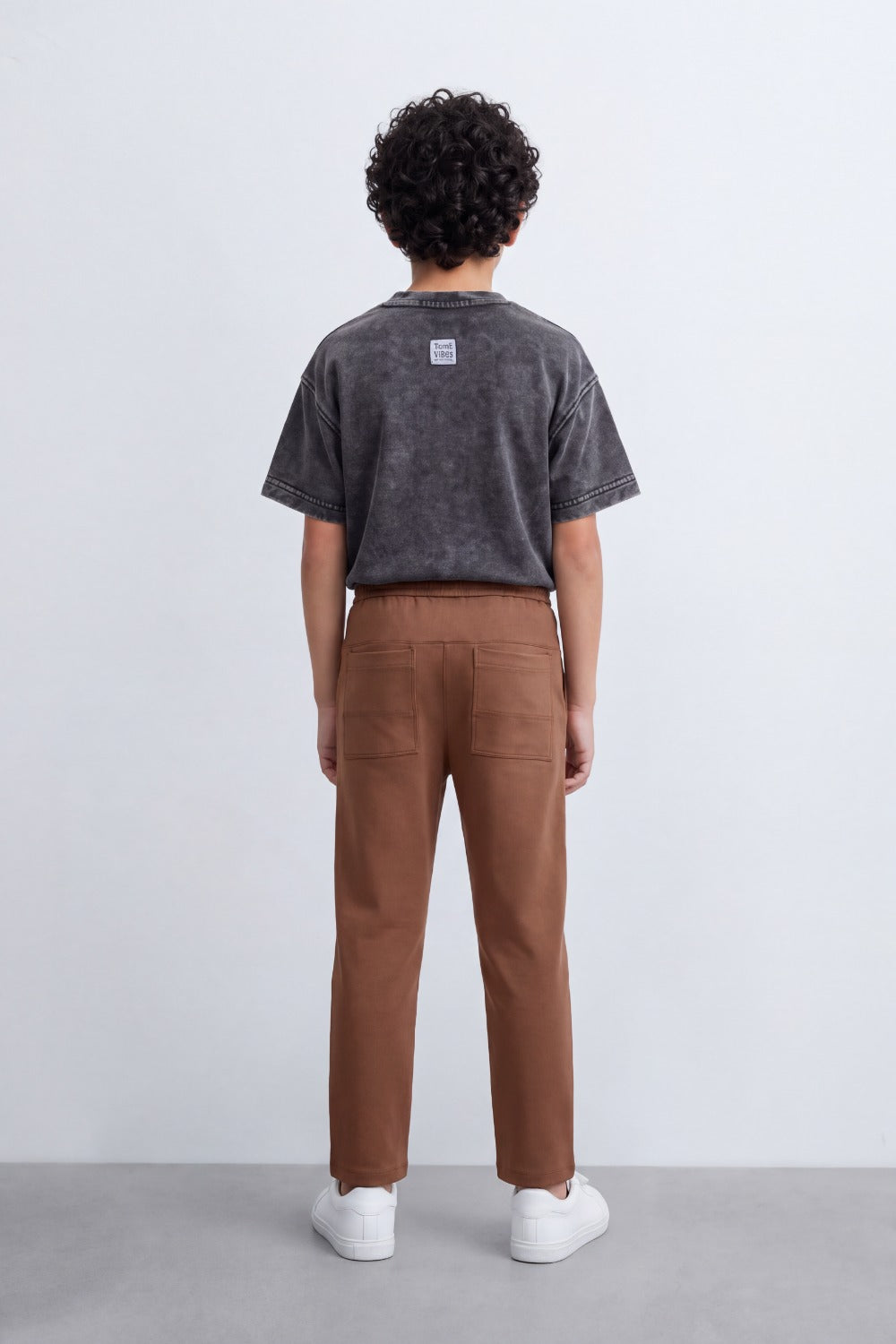 Men's Tomato Store Soft Twill Cargo Jogger Pants Patch Pocket Detail Elastic Drawstring Wide Leg