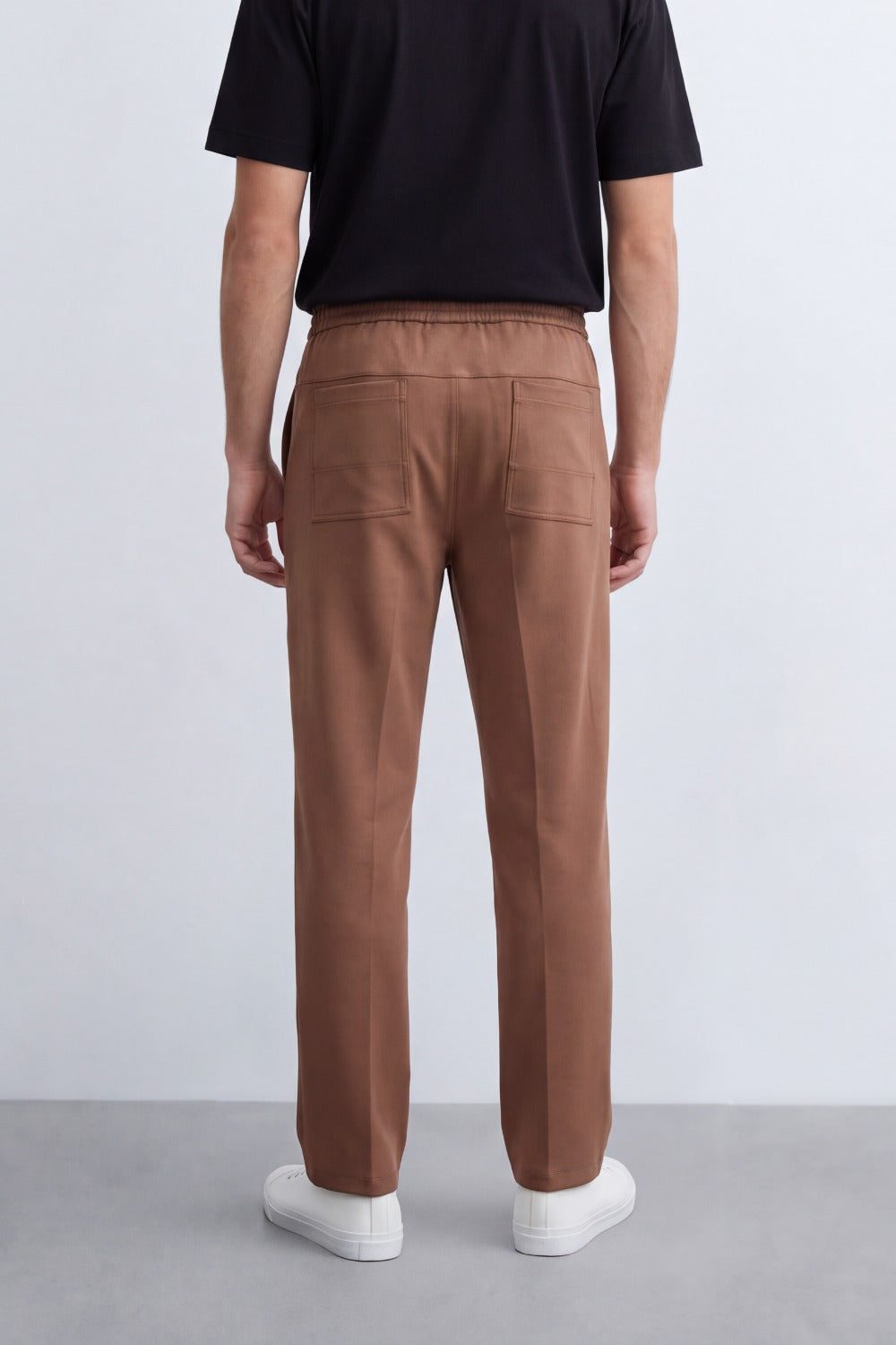 Men's Tomato Store Soft Twill Cargo Jogger Sweatpants Patch Pocket Detail Elastic Drawstring Wide Leg