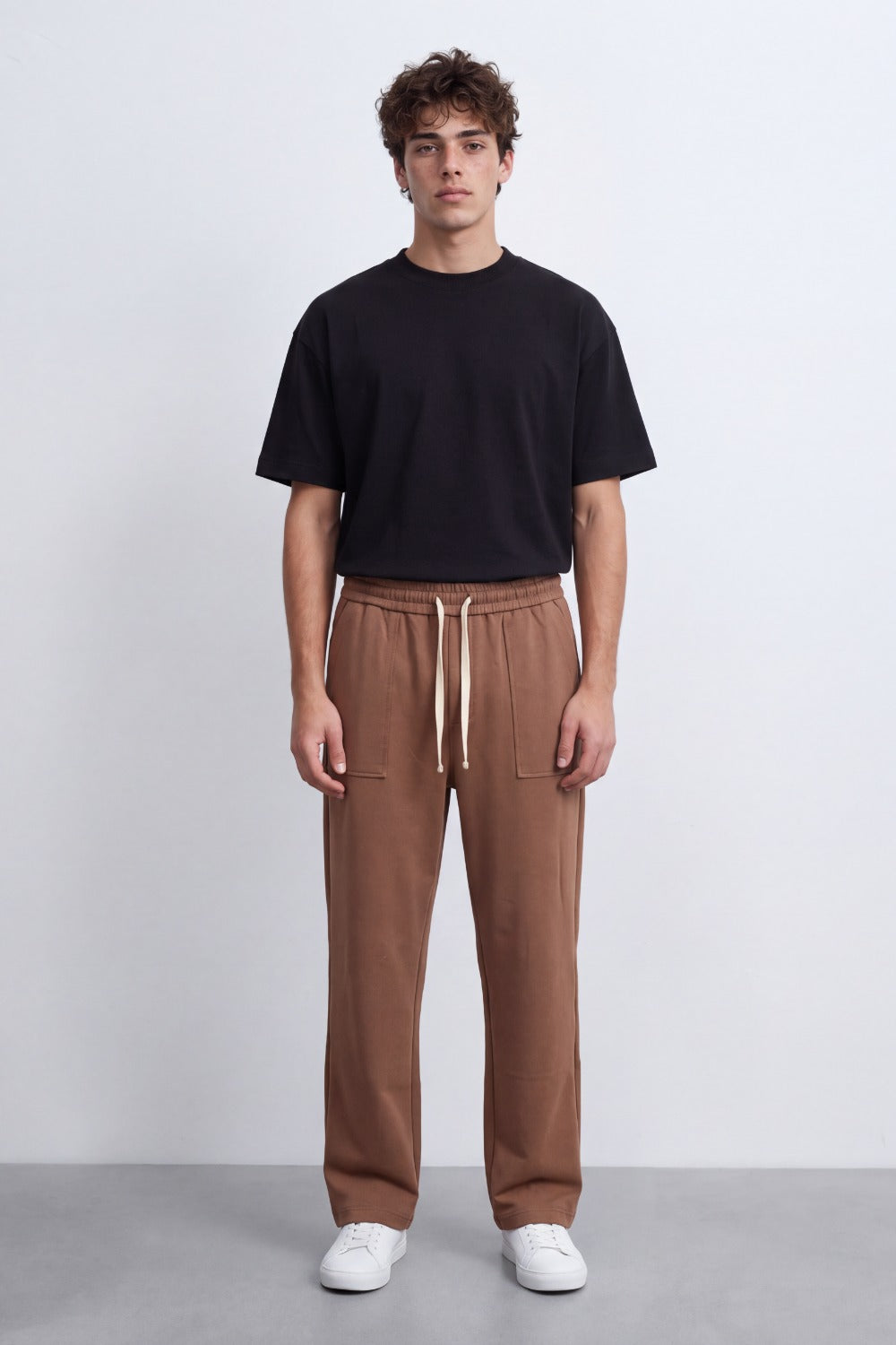 Men's Tomato Store Soft Twill Cargo Jogger Sweatpants Patch Pocket Detail Elastic Drawstring Wide Leg