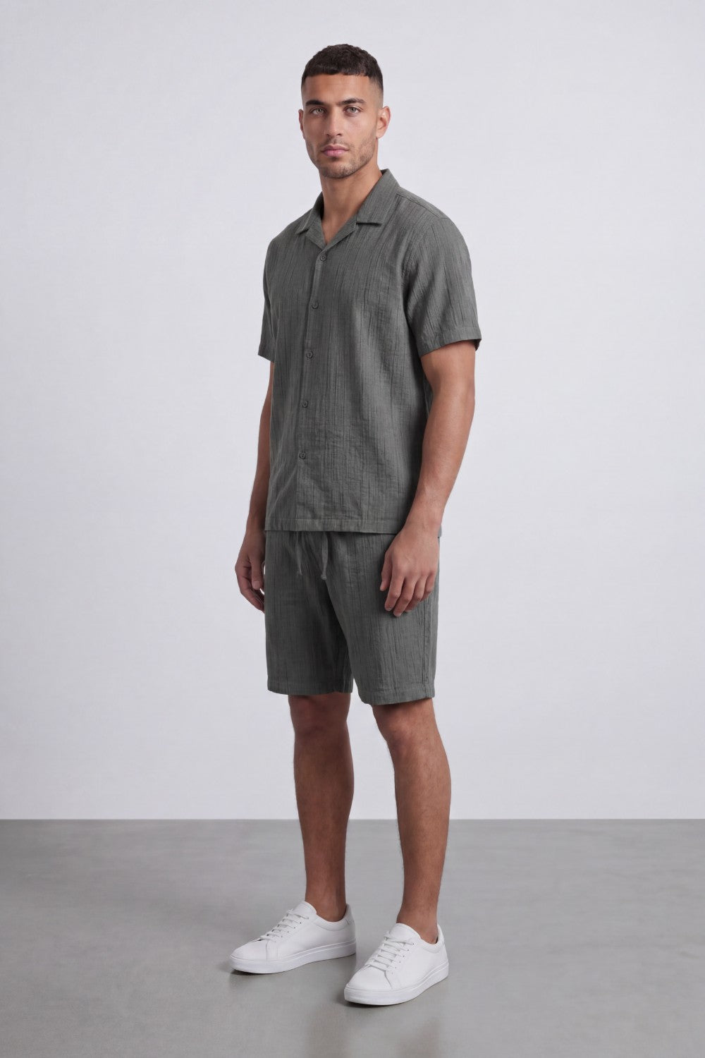 Men’s Tomato Store Crinkle Texture Resort Set With Camp Collar Regular Fit