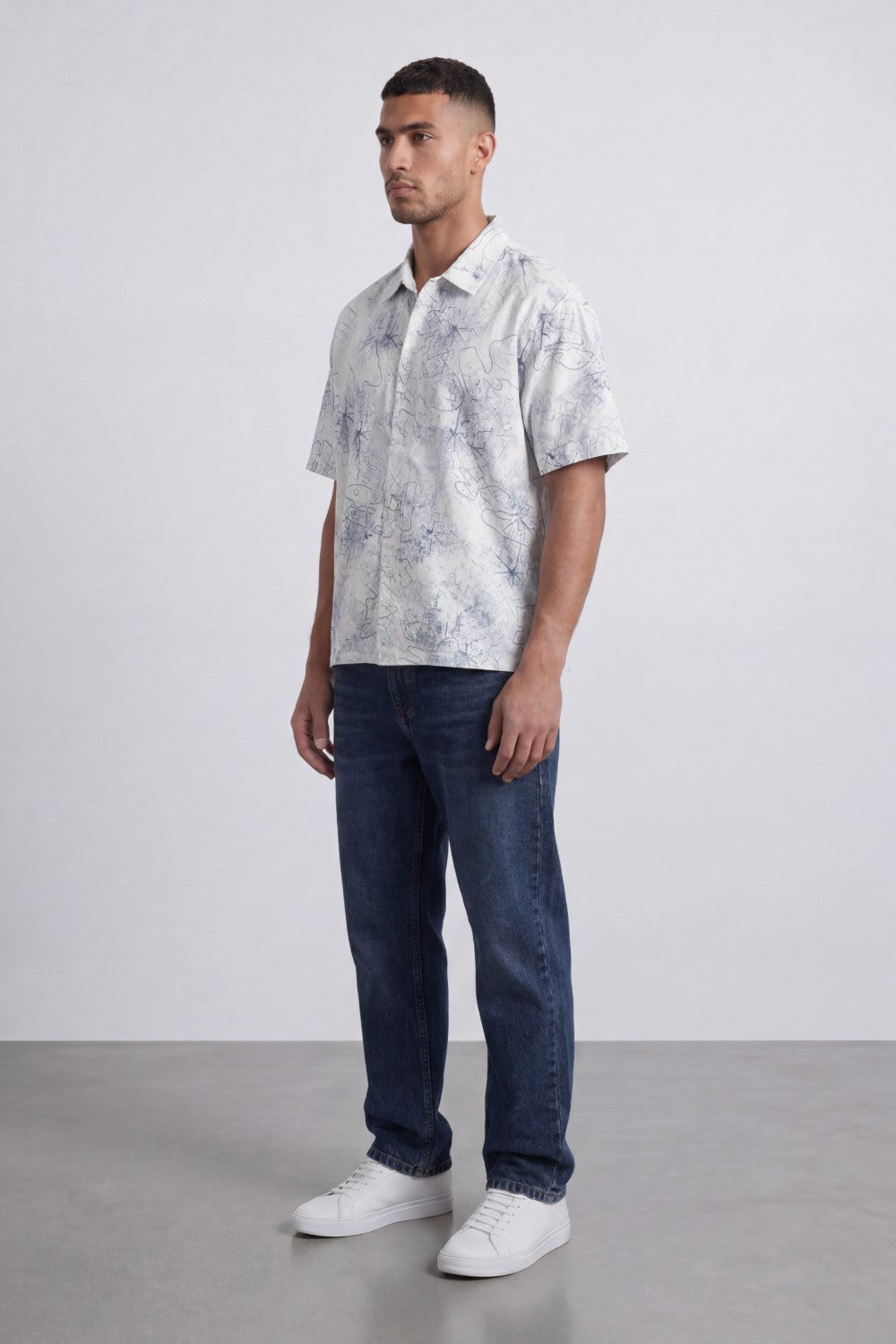 Men’s Tomato Store Abstract Sketch Resort Shirt With Open Collar Button Front Box Fit Allover Scribble Print
