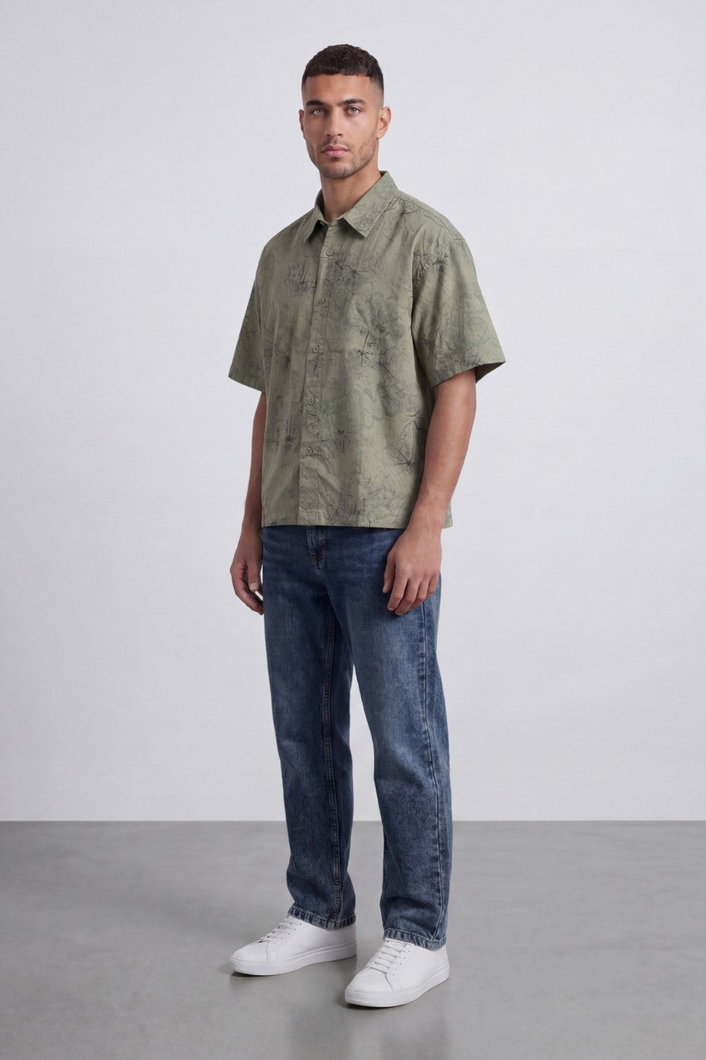 Men’s Tomato Store Abstract Sketch Resort Shirt With Open Collar Button Front Box Fit Allover Scribble Print