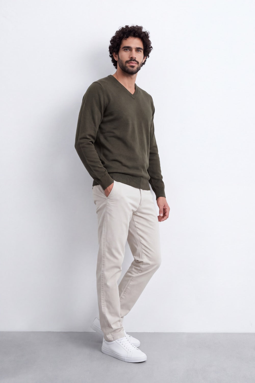 Men's Tomato Store Fine Knit V-Neck Sweater Soft Lightweight Texture Ribbed Cuffs