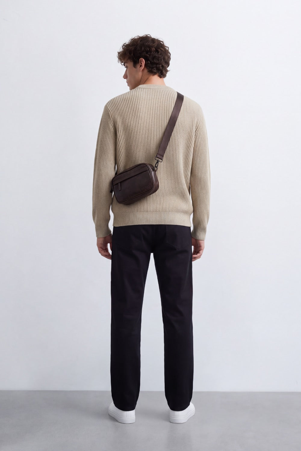 Men's Tomato Store Ribbed Knit Pullover V-Neck Clean Textured Finish