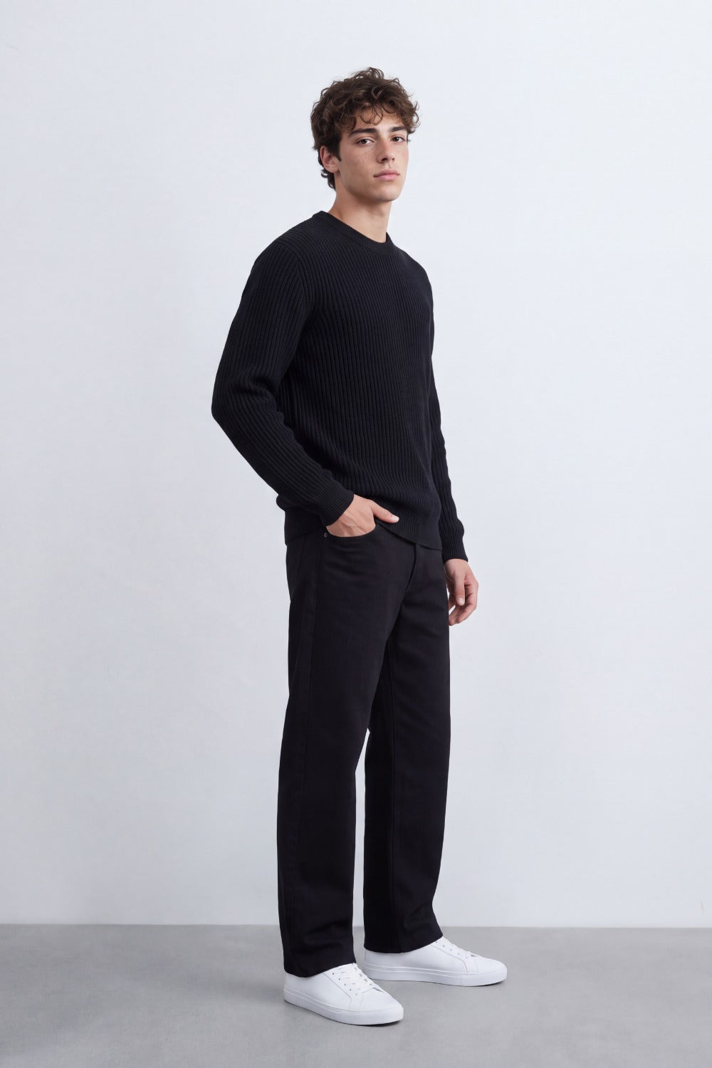 Men's Tomato Store Ribbed Knit Pullover V-Neck Clean Textured Finish
