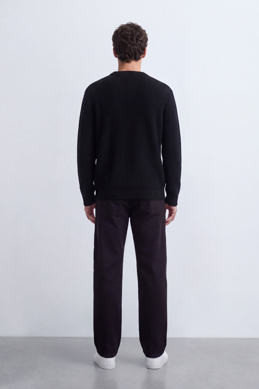 Men's Tomato Store Ribbed Knit Pullover V-Neck Clean Textured Finish