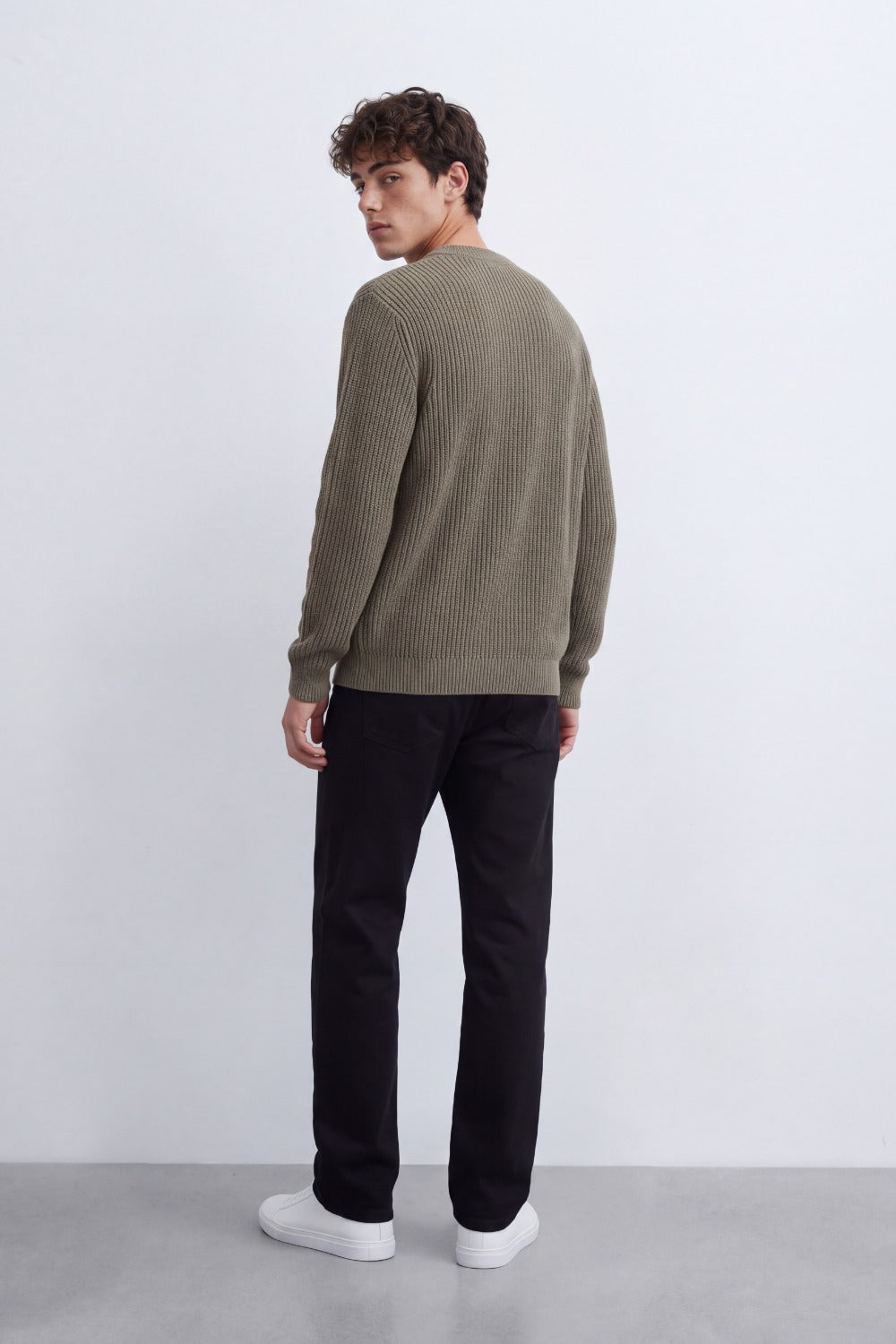 Men's Tomato Store Ribbed Knit Pullover V-Neck Clean Textured Finish